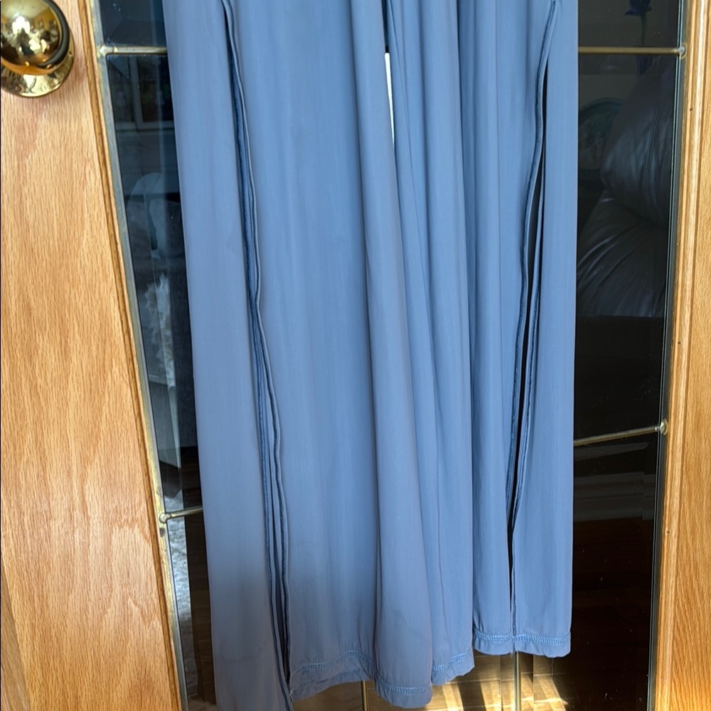 Casual Wide-Leg Sleeveless Jumpsuit in Grey - Picture 4 of 6